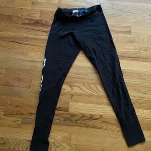 BLACK ADIDAS LEGGINGS SZ SMALL